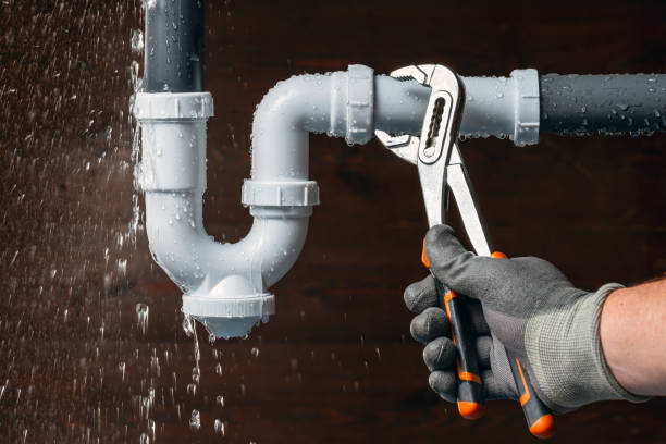 Professional Leak Detection technician working in Bradford, NH